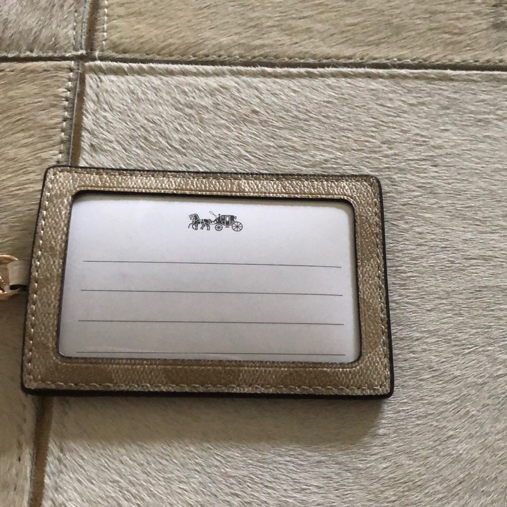 Brand new Coach ID  lanyard holder with tags